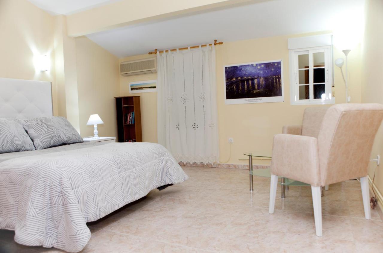 Apartamentos La Relojera 2 Харандилья-де-ла-Вера Экстерьер фото